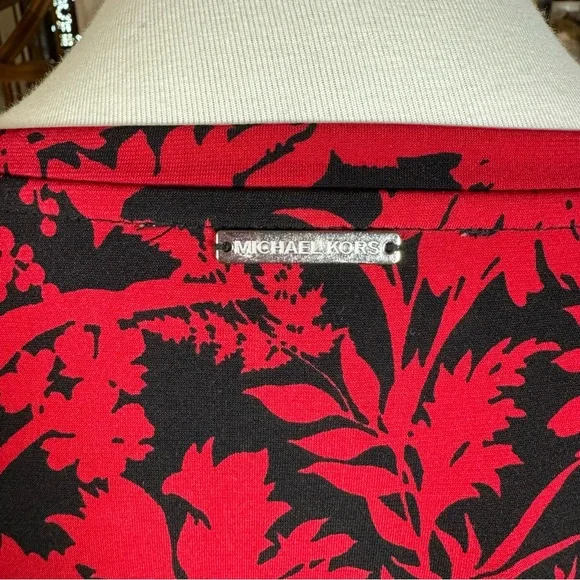 Michael Kors Women's Red And Black Floral Raspberry Tunic Top XL - Picture 4 of 11